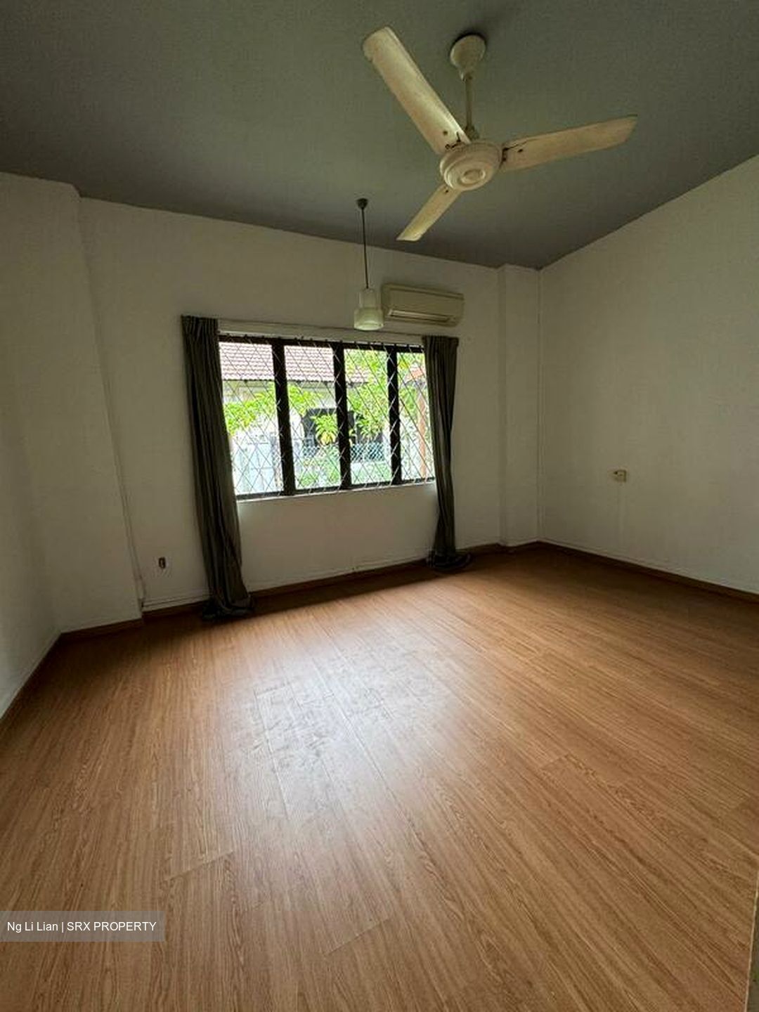 Serangoon Garden Estate (D19), Semi-Detached #556475811